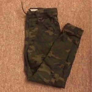 Camo Cuff Jogger